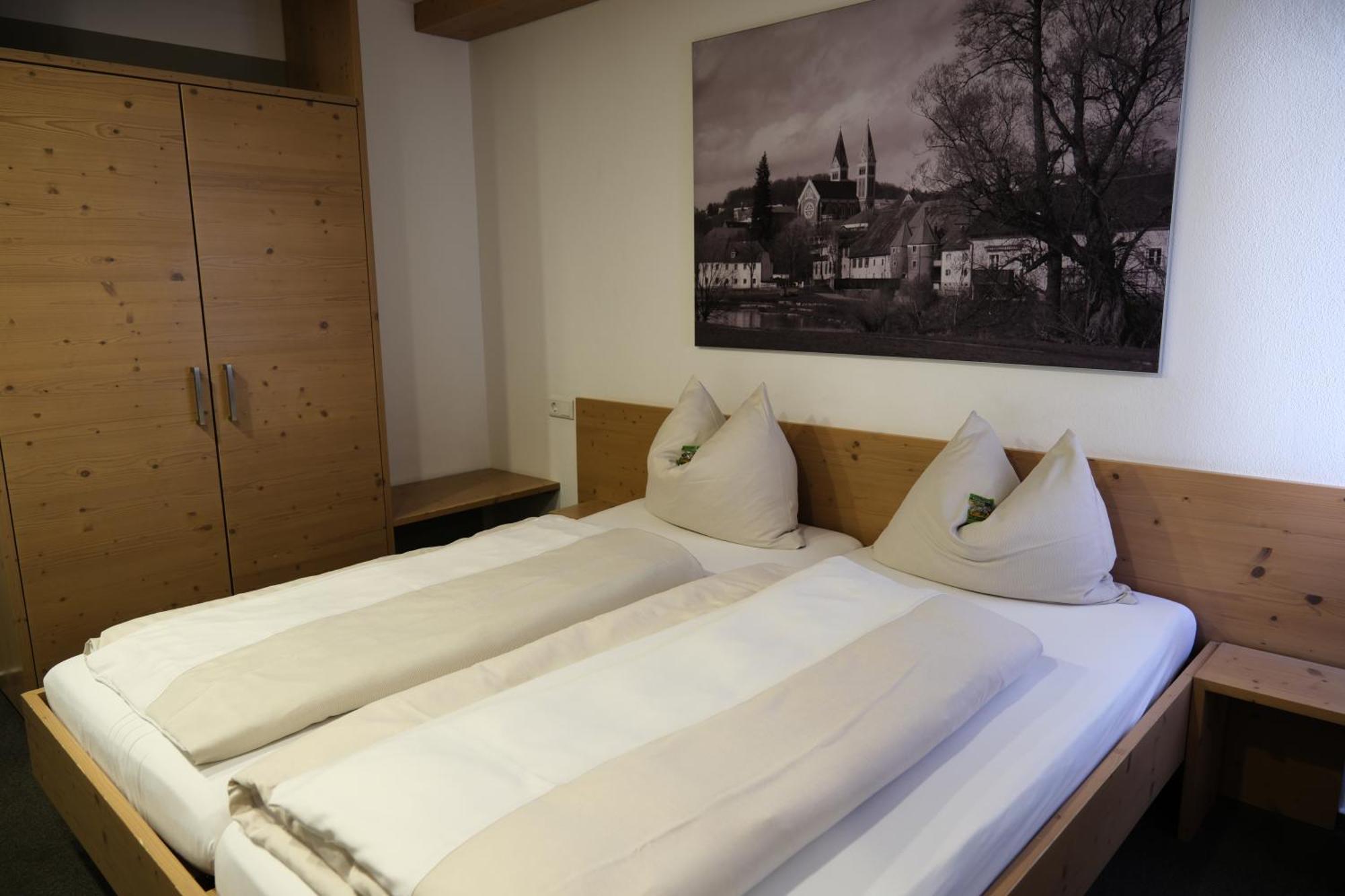 "Beim Butz" Hotel Worth an der Donau Kültér fotó