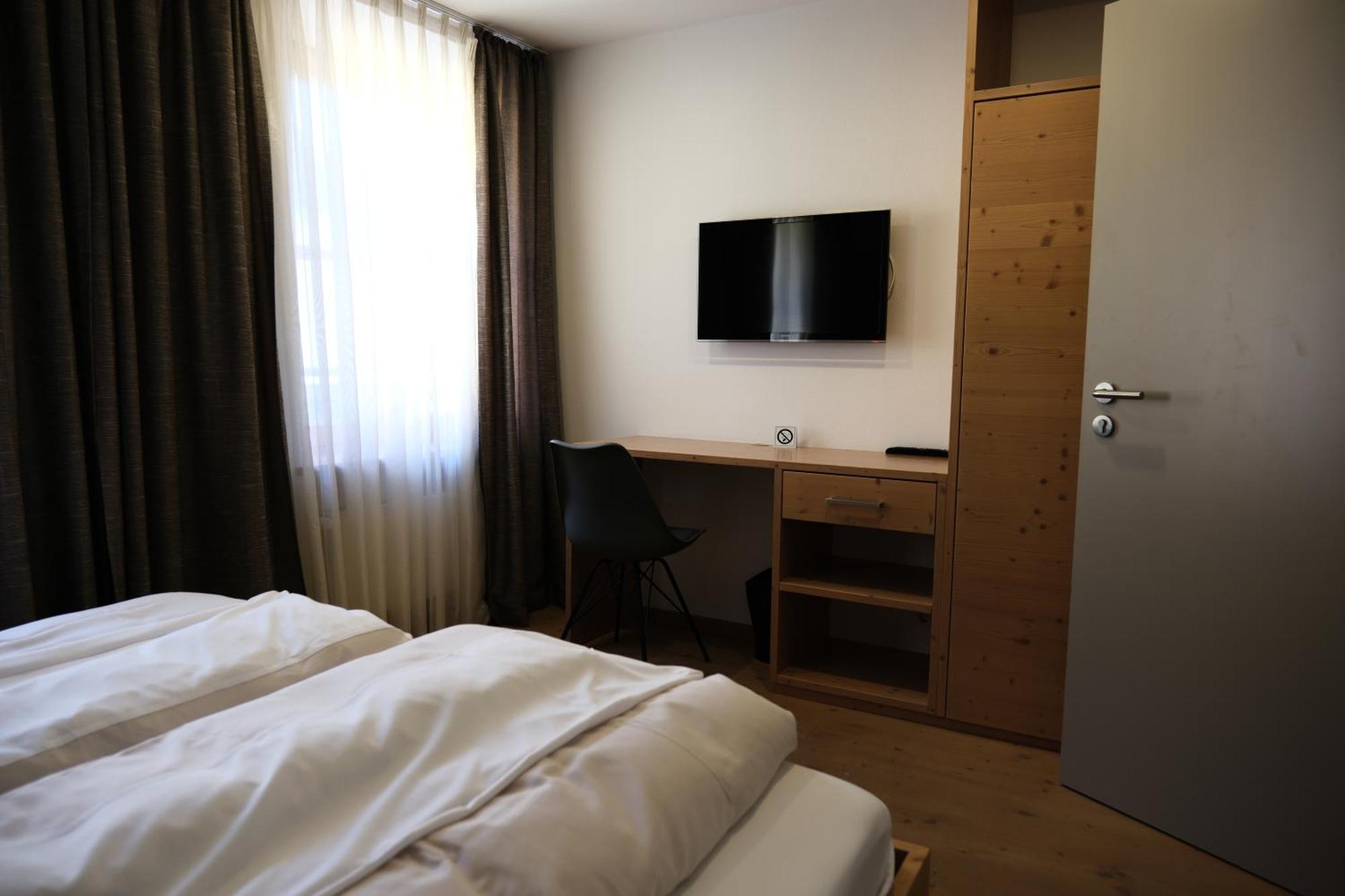 "Beim Butz" Hotel Worth an der Donau Kültér fotó